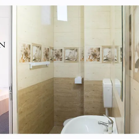 Neptun Szálloda Észak-Eforie